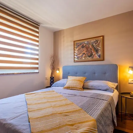 Ember Apartment